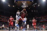 Atlanta Hawks v Orlando Magic - Game One, Orlando, FL - APRIL 16: Joe Johnson and Quentin Richardso Photographie par Fernando Medina