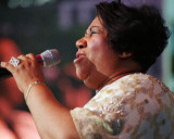 Aretha Franklin, Shirley Mae Owens, 2004, Detroit Jazz Festival, Detroit, Michigan Fotografía Aretha Franklin, Shirley Mae Owens, 2004, Detroit Jazz Festival, Detroit, Michigan Fotografía