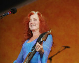 Bonnie Raitt, Shirley Mae Owens, 2004, New Orleans Jazz & Heritage Festival, New Orleans, Louisiana Fotografía Bonnie Raitt, Shirley Mae Owens, 2004, New Orleans Jazz & Heritage Festival, New Orleans, Louisiana Fotografía
