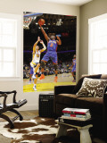 New York Knicks v Golden State Warriors: Raymond Felton and Vladimir Radmanovic Wall Mural by Rocky Widner