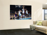 Los Angeles Lakers v New Orleans Hornets - Game Four, New Orleans, LA - April 24: Kobe Bryant, Trev Wall Mural by Unknown Unknown