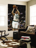 Atlanta Hawks v Boston Celtics: Luke Harangody Reproduction murale géante par Elsa Unknown