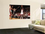 Indiana Pacers v Miami Heat: LeBron James and Danny Granger Reproduction murale géante par Victor Baldizon