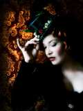 Victorian Amazon by Helena M. Damsel Photographie par Helena Marroqui