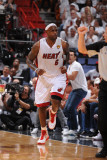 Dallas Mavericks v Miami Heat - Game One, Miami, FL - MAY 31: LeBron James Fotografie-Druck von Andrew Bernstein
