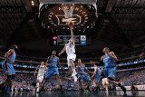 Oklahoma City Thunder v Dallas Mavericks - Game Five, Dallas, TX - MAY 25: Jose Juan Barea and Kevi Lámina fotográfica por Danny Bollinger