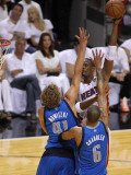 Dallas Mavericks v Miami Heat - Game One, Miami, FL - MAY 31: Chris Bosh, Dirk Nowitzki and Tyson C Photographic Print by Marc Serota