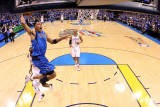 Dallas Mavericks v Oklahoma City Thunder - Game Three, Oklahoma City, OK - MAY 21: Shawn Marion Photographic Print by Ronald Martinez