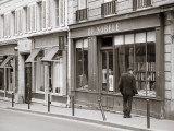 Bookshop, St. Germain Des Pres District, Rive Guache, Paris, France Photographic Print by Jon Arnold
