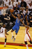 Dallas Mavericks v Miami Heat - Game Two, Miami, FL - JUNE 02: Jason Terry and Udonis Haslem Fotografisk trykk av Issac Baldizon