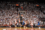 Dallas Mavericks v Miami Heat - Game Two, Miami, FL - JUNE 2: Dirk Nowitzki and Udonis Haslem Photographie par Jesse D. Garrabrant