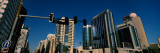 Traffic Light with Skyscrapers in the Background, Sheikh Rashid Bin Saeed Al Maktoum Street Lámina fotográfica Traffic Light with Skyscrapers in the Background, Sheikh Rashid Bin Saeed Al Maktoum Street Lámina fotográfica