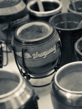Mate Cups at a Market Stall, Plaza Constitucion, Montevideo, Uruguay Fotografisk tryk Mate Cups at a Market Stall, Plaza Constitucion, Montevideo, Uruguay Fotografisk tryk