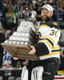 Boston Bruins - Tim Thomas w/ Conn Smythe Trophy Photo