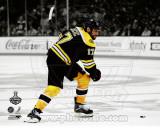 Milan Lucic Game 3 of the 2011 NHL Stanley Cup Finals Spotlight Action Photographie