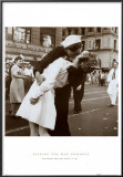 Beso de despedida a la guerra Posters por Victor Jorgensen Beso de despedida a la guerra Posters por Victor Jorgensen