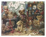 Atelier des ours en peluche Affiches par Janet Kruskamp