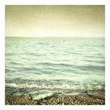 Long Distance Romance Poster autor Irene Suchocki