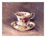 Pansy Teacup Posters tekijänä Barbara Mock Pansy Teacup Posters tekijänä Barbara Mock