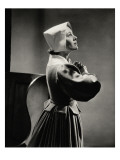 Vanity Fair - April 1934 Premium Photographic Print by Lusha Nelson