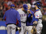 Game 7 - Rangers v Cardinals, St Louis, MO - October 28: Mike Gonzalez and Ron Washington Photographic Print by Ezra Shaw