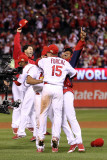 Game 7 - Rangers v Cardinals, St Louis, MO - October 28: Rafael Furcal and Octavio Dotel Photographie par Ezra Shaw