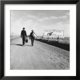 Toward Los Angeles, California Indrammet fotografitryk af Dorothea Lange