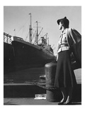 Vogue - December 1936 Fotografie-Druck von Toni Frissell