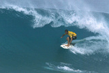 Ehukai Beach, Hawaii December 17 Photographic Print by Pierre Tostee