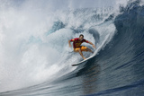 Teahupoo, Tahiti May 13 Photographic Print by Aaron Chang