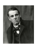 Vanity Fair - October 1915 Photographic Print by Arnold Genthe