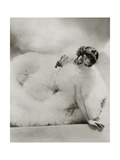 Vanity Fair - August 1934 Lámina fotográfica por George Hoyningen-Huené Vanity Fair - August 1934 Lámina fotográfica por George Hoyningen-Huené