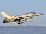 An Israeli Air Force F-16I Sufa Fotografie-Druck von  Stocktrek Images