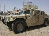 A Row of Humvees from Task Force Military Police Lámina fotográfica por Stocktrek Images A Row of Humvees from Task Force Military Police Lámina fotográfica por Stocktrek Images