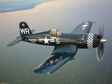 A Vought F4U-5 Corsair in Flight Photographie par  Stocktrek Images