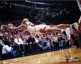 Dennis Rodman Autographed "HOF 2011" Chicago Bulls Dive For Loose Ball Horizontal Photograph Photographie