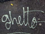 Graffiti on a Paris Street Photographie par David Evans