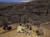 A Photographer Enjoys Tea before Taking Images of Gobekli Tepe Photographie par Vincent J. Musi