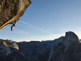 Without a Rope, a Climber Scales a Route on Glacier Point Called Heaven Fotografisk tryk af Mikey Schaefer
