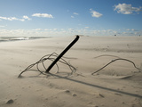 The Remains of a Fence, Knocked Down by Heavy Atlantic Storm Surges Photographie par Karen Kasmauski