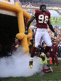 Saints Redskins Football: Landover, MD - Brian Orakpo Fotografie-Druck von Nick Wass