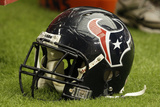 Texans Cardinals Football: Glendale, AZ - Houston Texans Helmet Fotografie-Druck von Ross D. Franklin