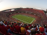 Seahawks Chiefs Football: Kansas City, MO - Arrowhead Stadium Fotografie-Druck von Charlie Riedel