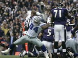Ravens Cowboys Football: Irving, TEXAS - DeMarcus Ware Fotografie-Druck von Tony Gutierrez