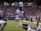 APTOPIX Broncos Colts Football: Indianapolis, IN - Antoine Bethea Photographie par Michael Conroy
