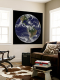 August 24, 2011 - Satellite View of the Full Earth with Hurricane Irene Visible over the Bahamas Mural por Stocktrek Images August 24, 2011 - Satellite View of the Full Earth with Hurricane Irene Visible over the Bahamas Mural por Stocktrek Images