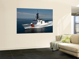 U.S. Coast Guard Cutter Waesche in the Navigates the Gulf of Mexico Wandgemälde von Stocktrek Images 