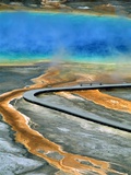 Boardwalk at the Grand Prismatic Spring, Yellowstone National Park, Wyoming Photographie par Theo Allofs