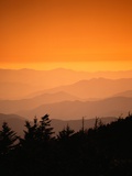 Great Smoky Mountains im Zwielicht Fotografie-Druck von Cody Wood