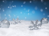 Christmas Decorations in Snow Fotografie-Druck
